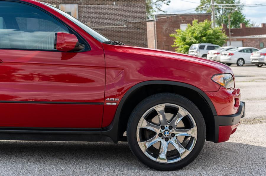 Детали экстерьера BMW X5 4.8is (E53) 2004 года  (NA) (фото 33 из 104)